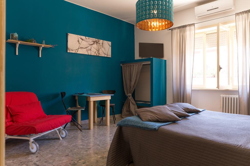 B&B Roma Citta Aperta エクステリア 写真